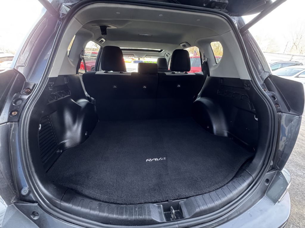 2016 Toyota Rav4 Image 21