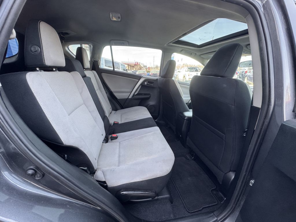2016 Toyota Rav4 Image 22