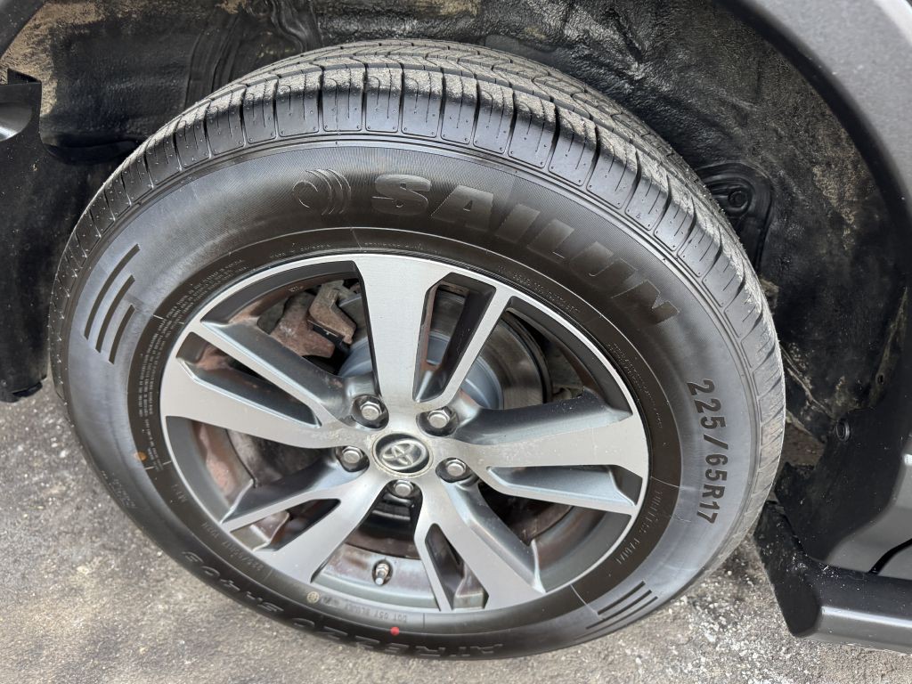 2016 Toyota Rav4 Image 25