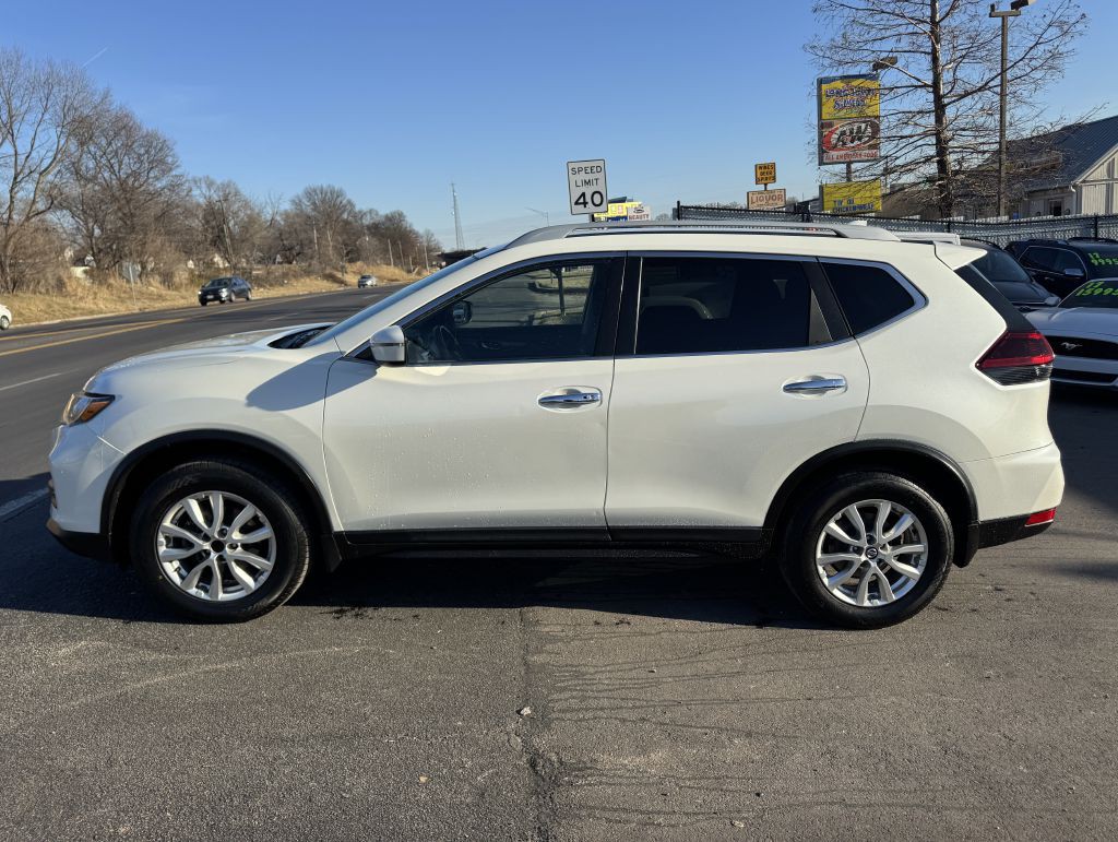 2019 Nissan Rogue Image 14