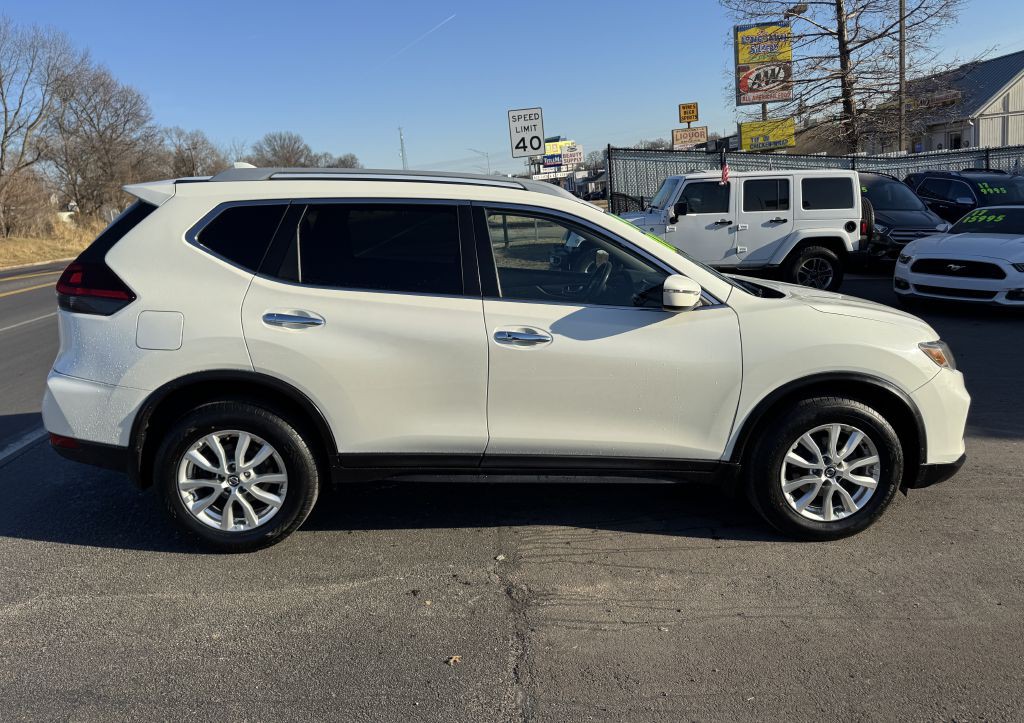 2019 Nissan Rogue Image 15