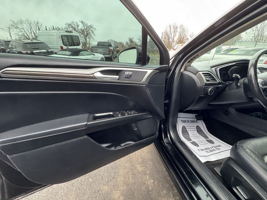 2018 Ford Fusion Image 18