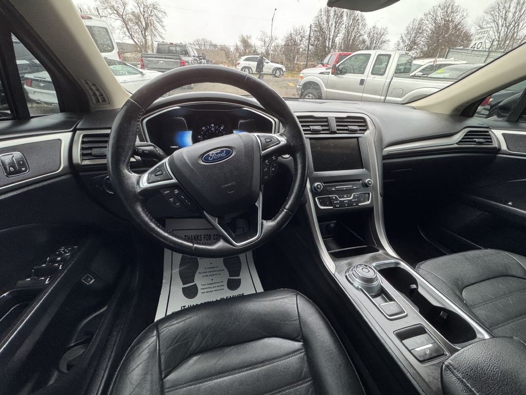 2018 Ford Fusion Image 22