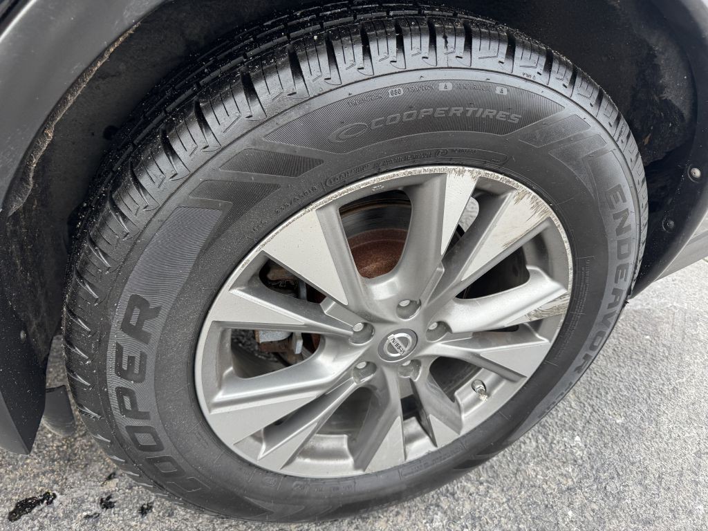 2018 Nissan Murano Image 16