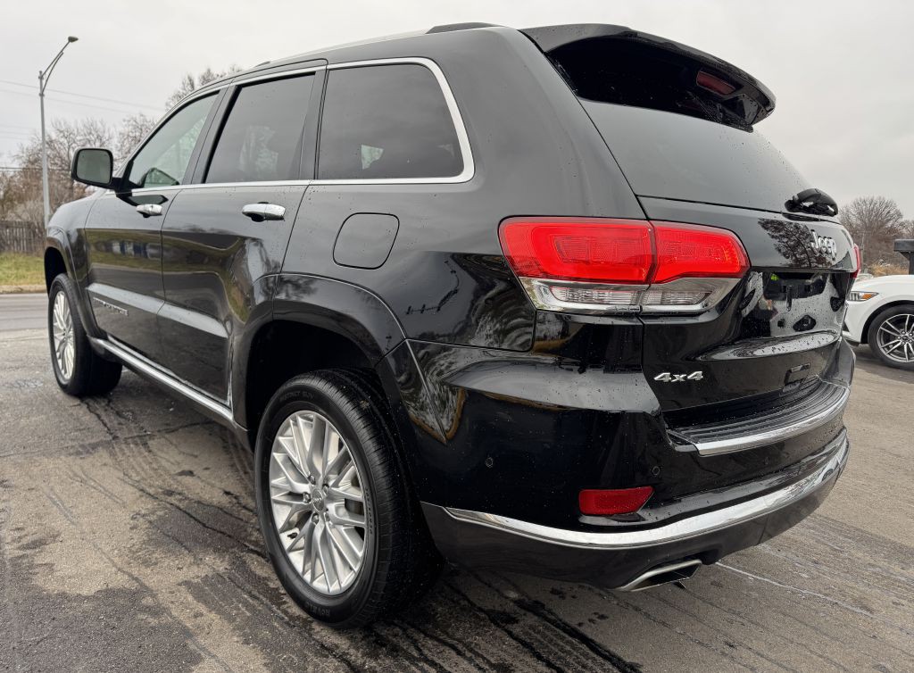 2017 Jeep Grand Cherokee Image 11