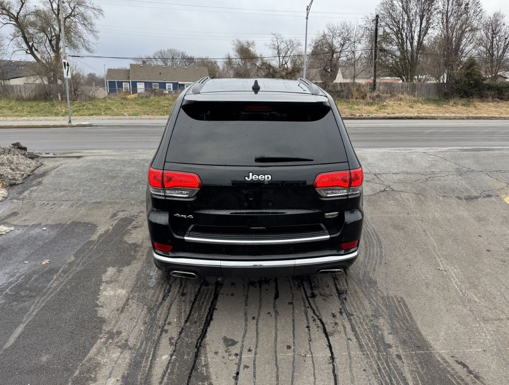 2017 Jeep Grand Cherokee Image 12