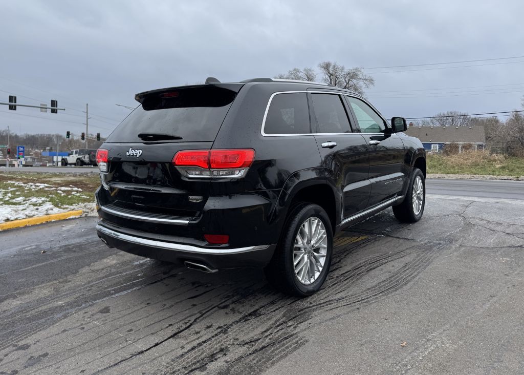 2017 Jeep Grand Cherokee Image 14