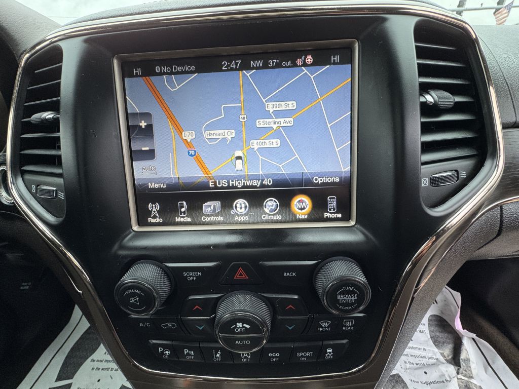 2017 Jeep Grand Cherokee Image 33