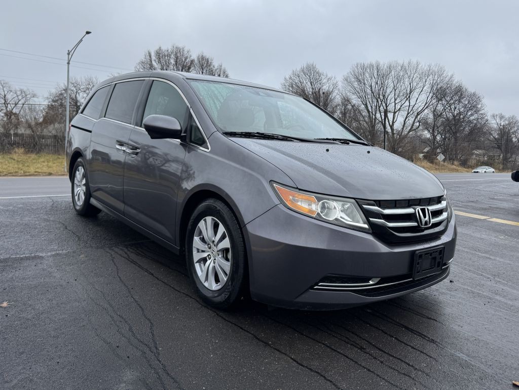 2016 Honda Odyssey Image 1