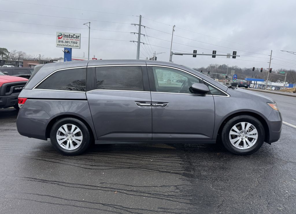 2016 Honda Odyssey Image 11