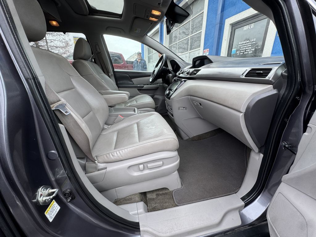 2016 Honda Odyssey Image 18