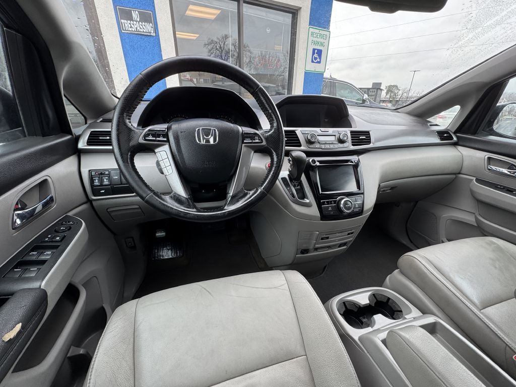2016 Honda Odyssey Image 27
