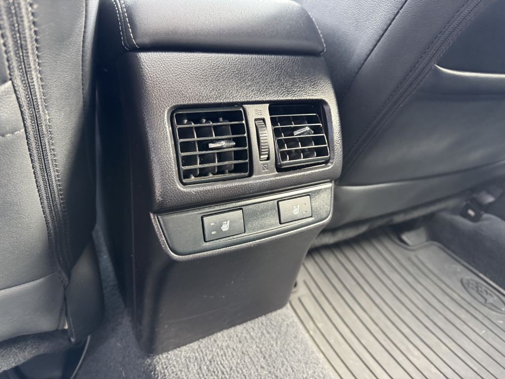 2017 Subaru Legacy Image 19