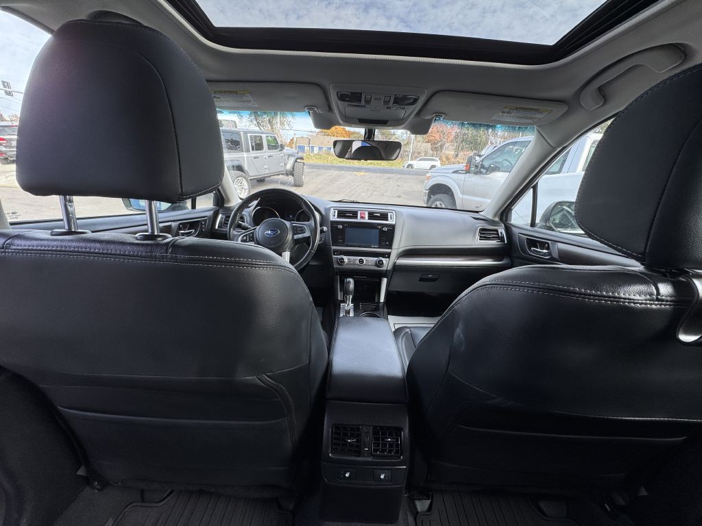 2017 Subaru Legacy Image 22