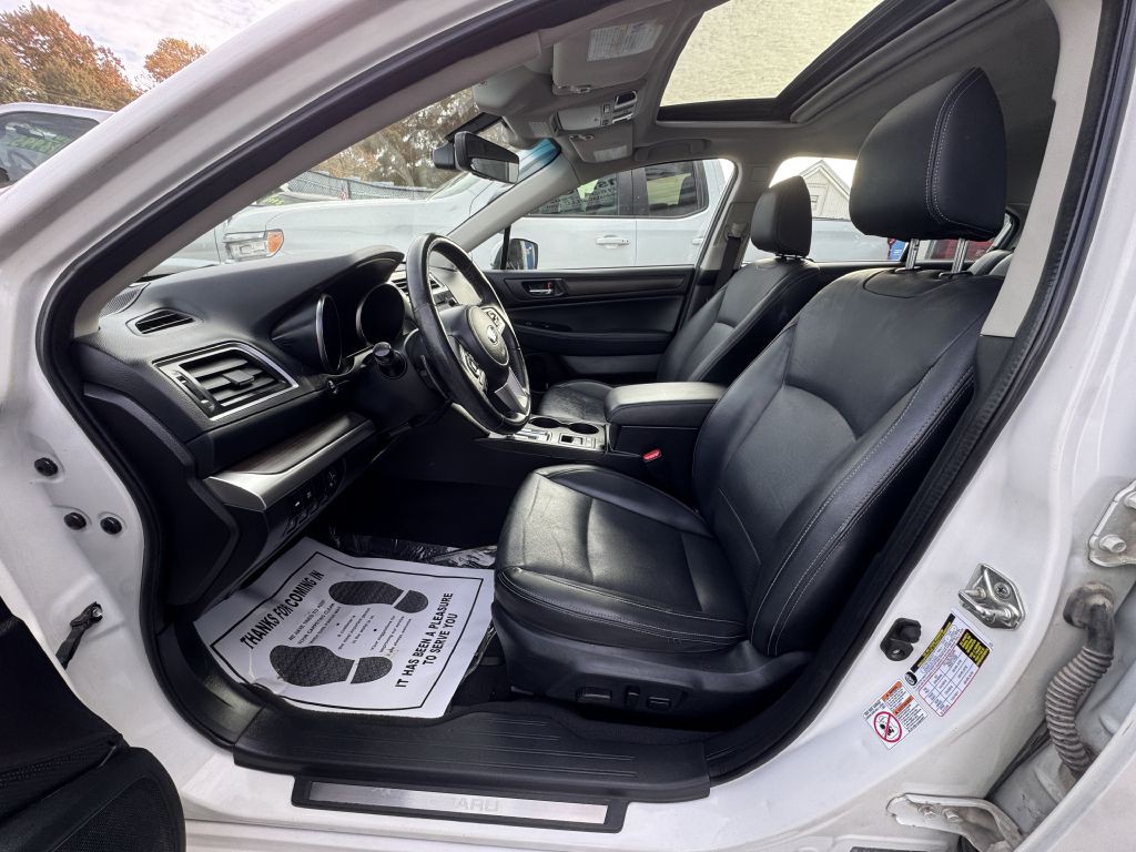 2017 Subaru Legacy Image 25