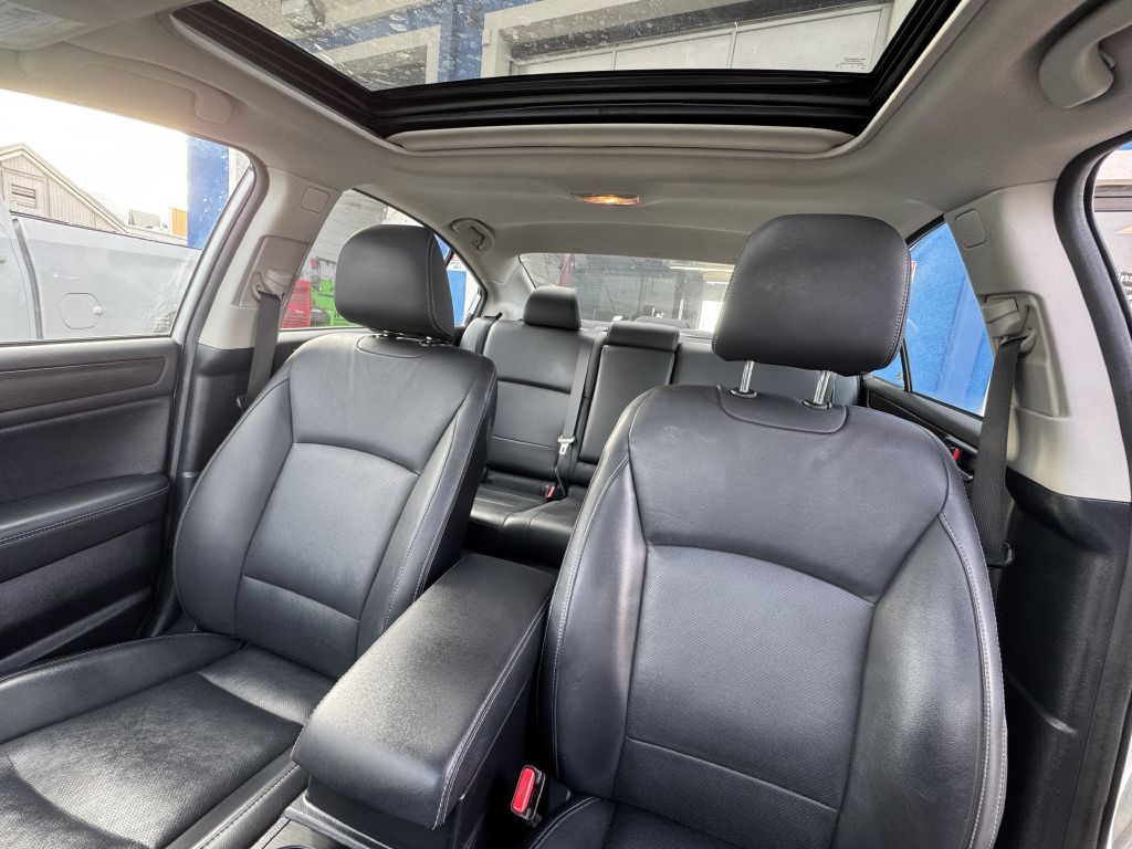 2017 Subaru Legacy Image 26