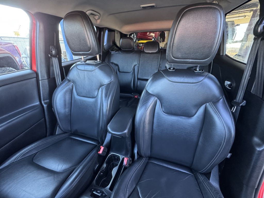 2019 Jeep Renegade Image 24