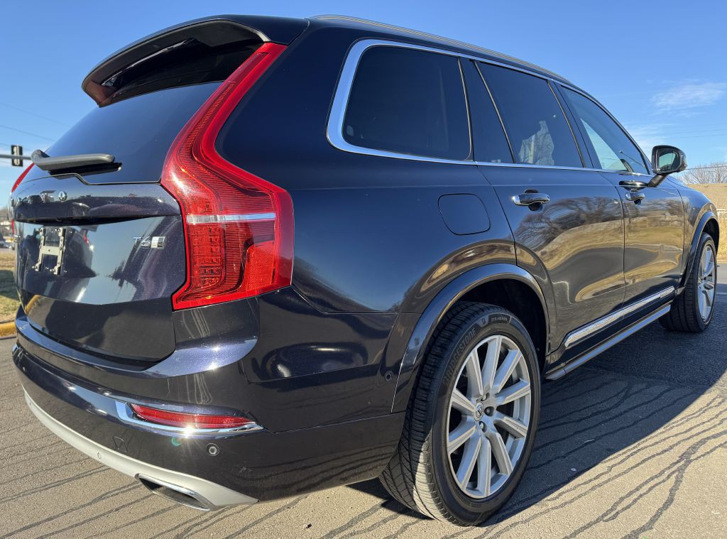 2016 Volvo XC90 Image 16