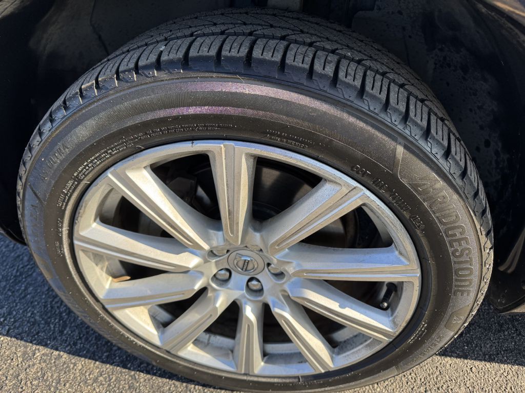 2016 Volvo XC90 Image 20