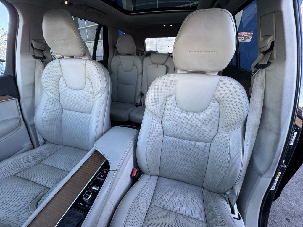 2016 Volvo XC90 Image 25