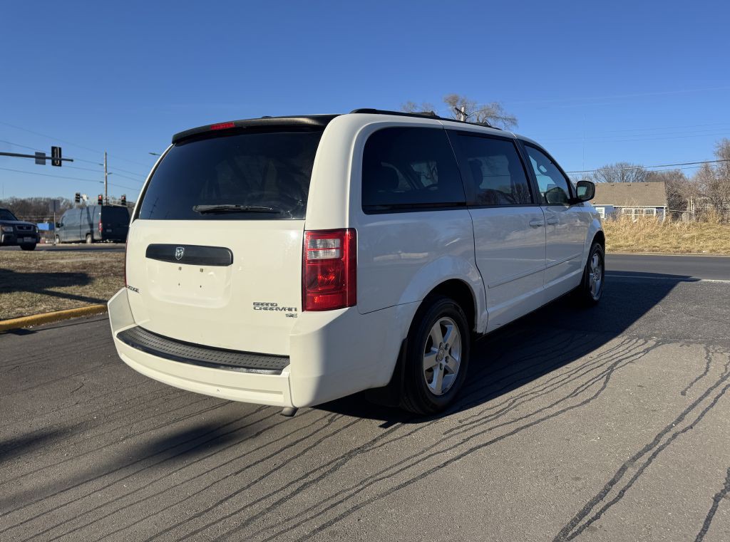 2010 Dodge Grand Caravan Image 10