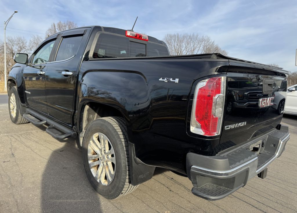 2017 GMC Canyon Image 9