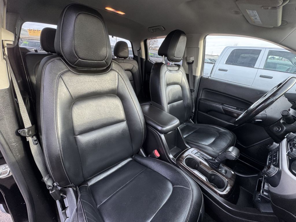 2017 GMC Canyon Image 18