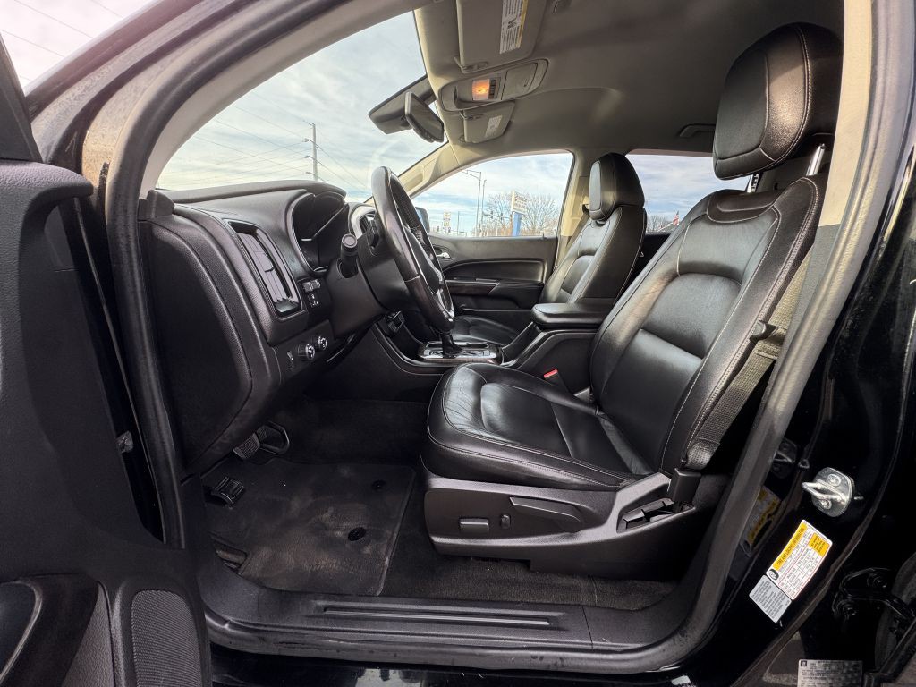 2017 GMC Canyon Image 24