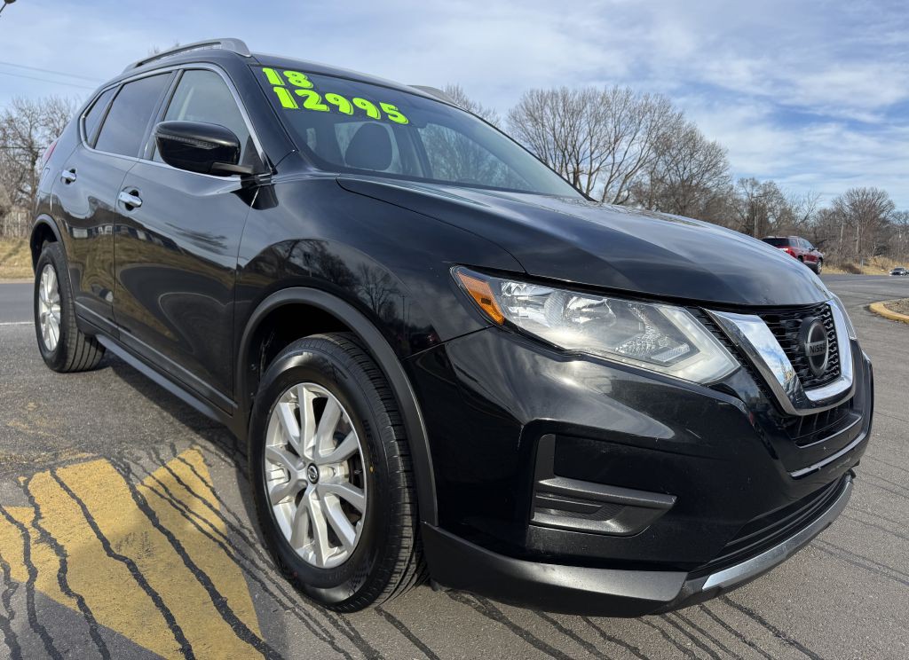 2018 Nissan Rogue Image 2