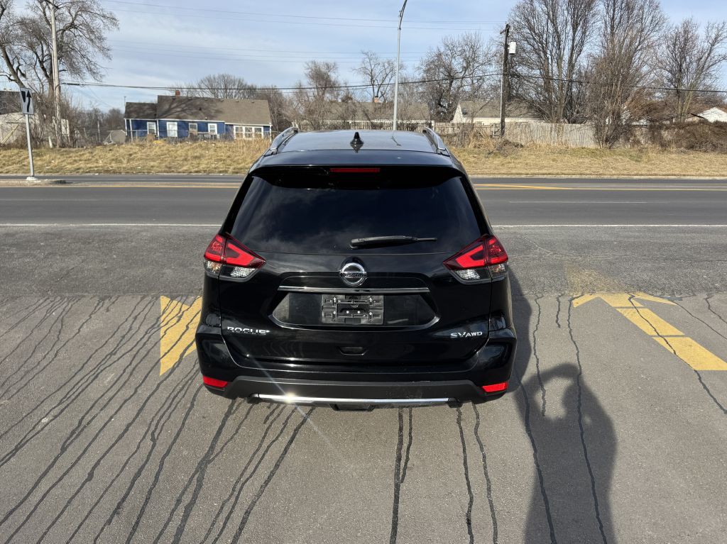 2018 Nissan Rogue Image 8