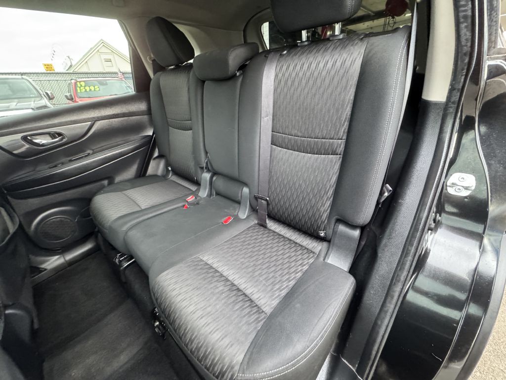 2018 Nissan Rogue Image 20