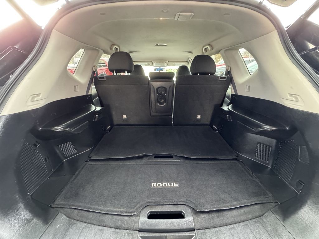 2018 Nissan Rogue Image 21
