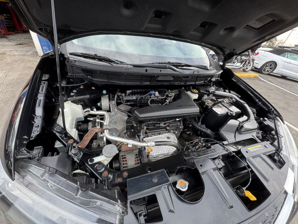 2018 Nissan Rogue Image 27