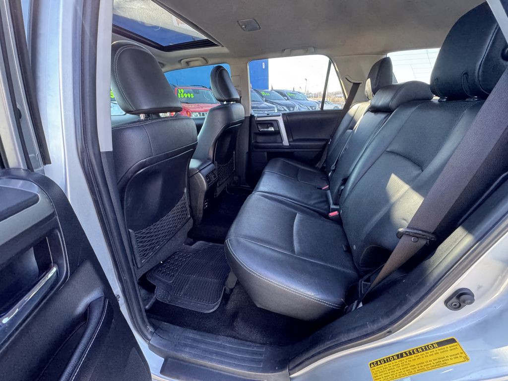 2016 Toyota 4Runner Image 24