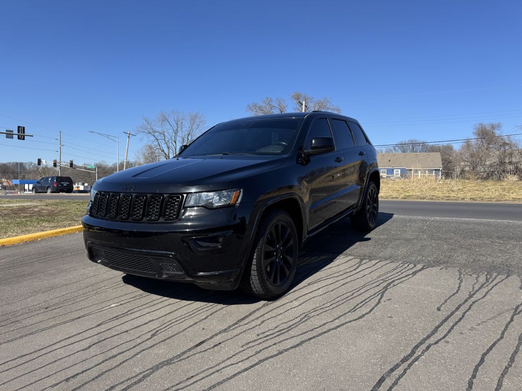 2017 Jeep Grand Cherokee Image 4