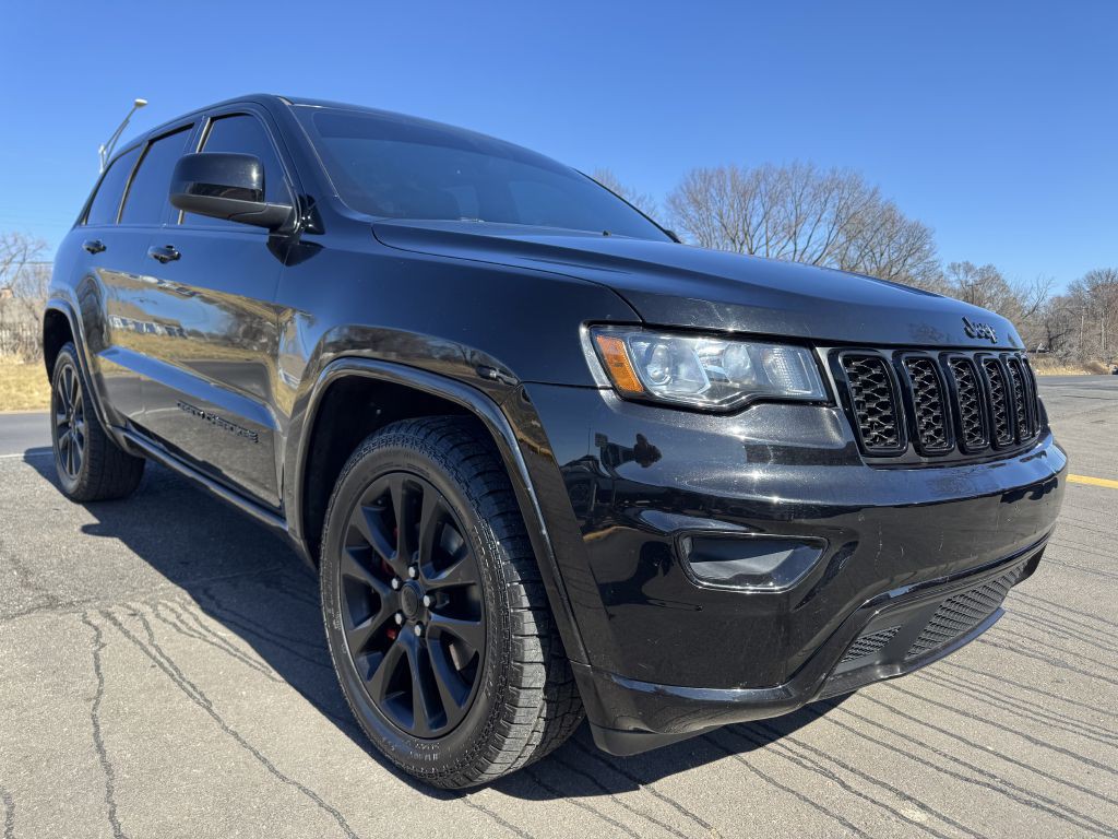 2017 Jeep Grand Cherokee Image 9