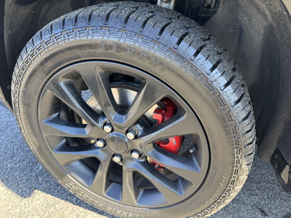 2017 Jeep Grand Cherokee Image 18