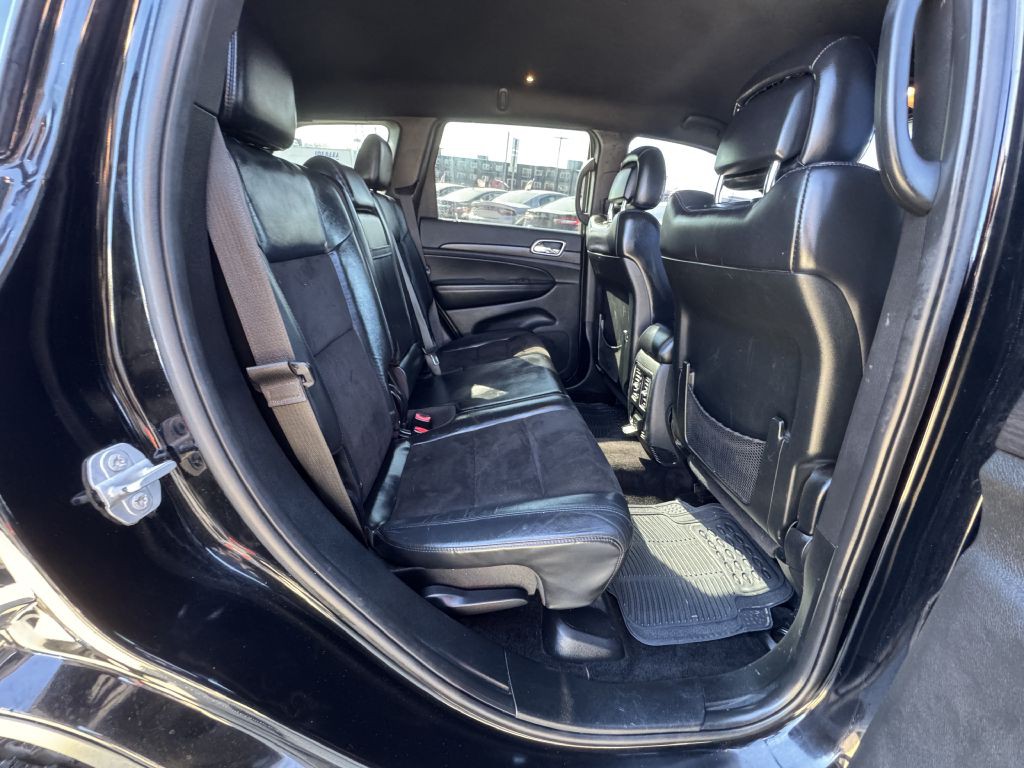 2017 Jeep Grand Cherokee Image 21