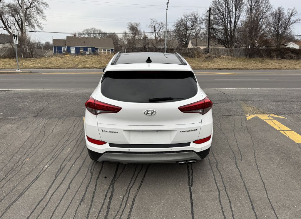2017 Hyundai Tucson Image 12