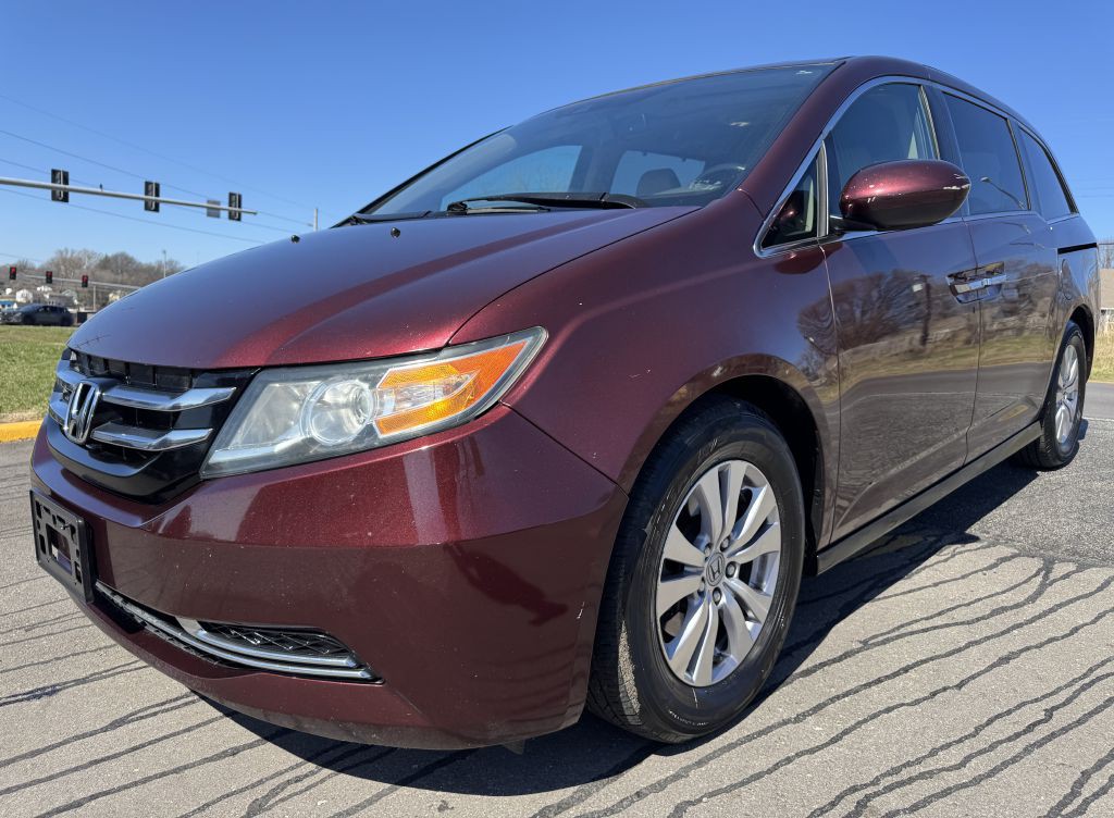 2015 Honda Odyssey Image 4