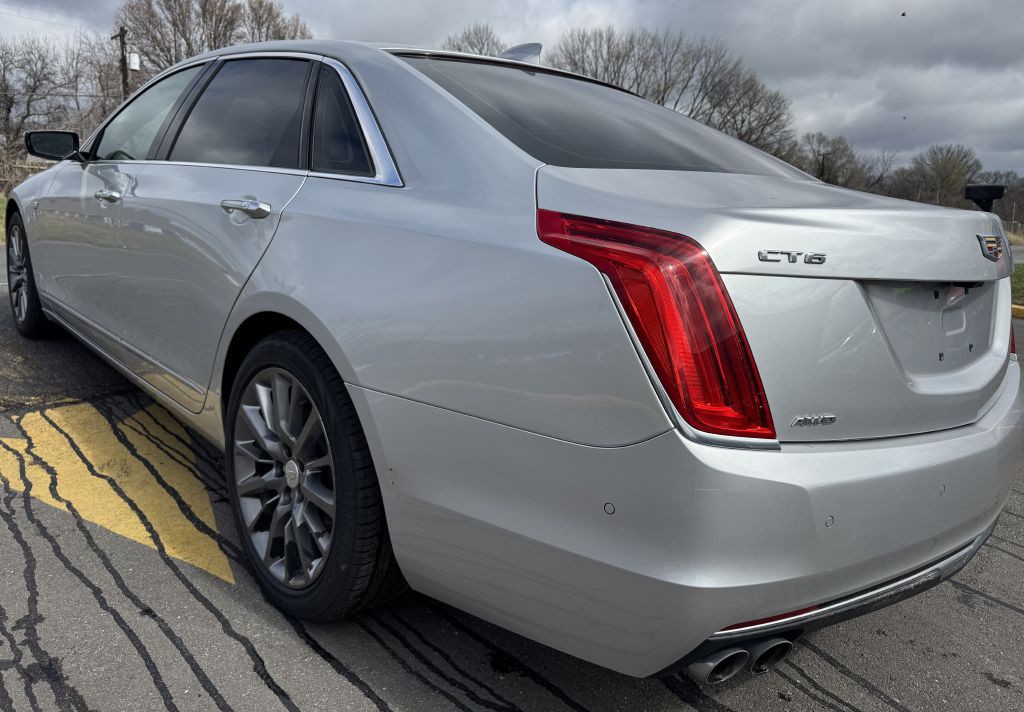 2016 Cadillac CT6 Image 16