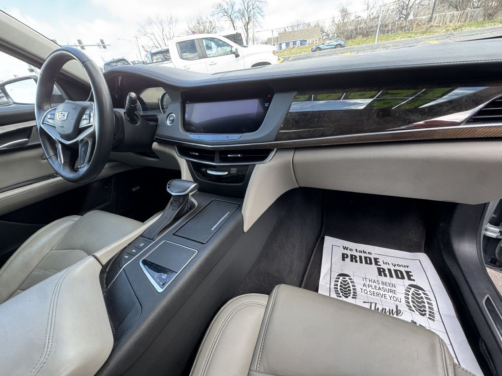 2016 Cadillac CT6 Image 28