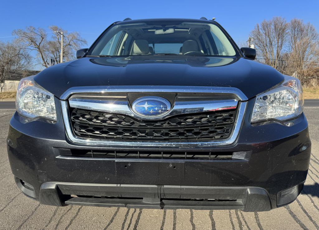 2015 Subaru Forester Image 2