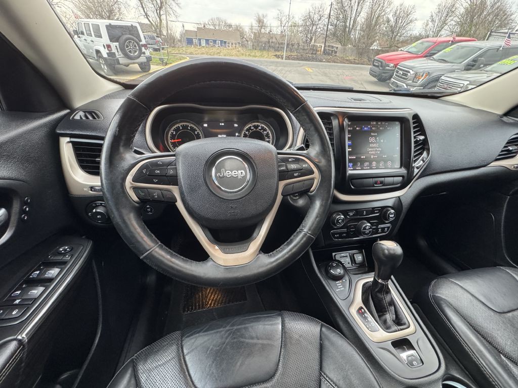 2015 Jeep Cherokee Image 25