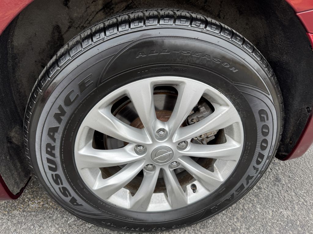 2018 Chrysler Pacifica Image 16