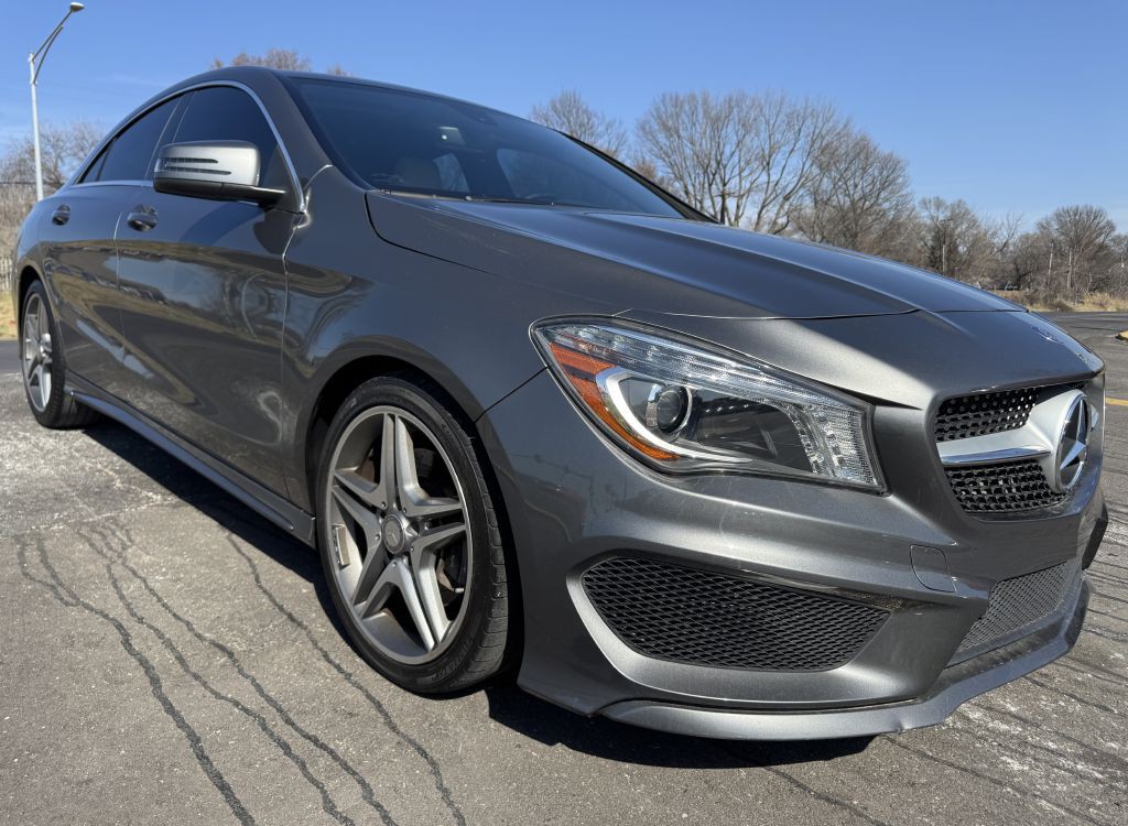 2014 Mercedes-Benz CLA-Class Image 2