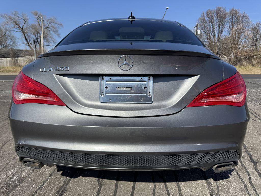 2014 Mercedes-Benz CLA-Class Image 11