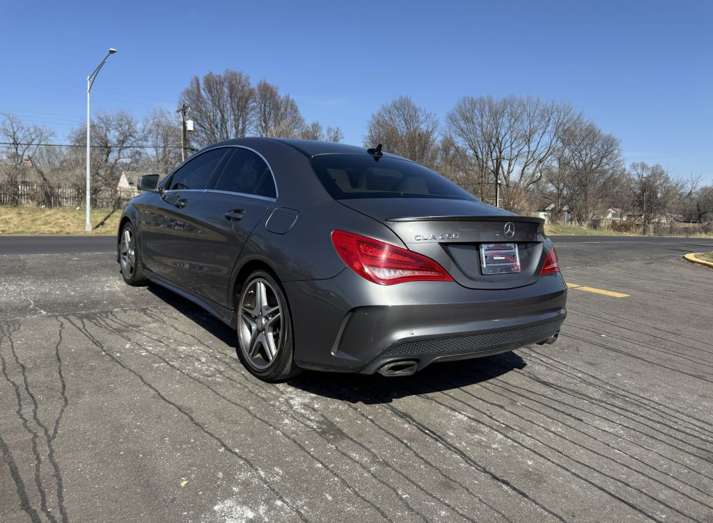 2014 Mercedes-Benz CLA-Class Image 12