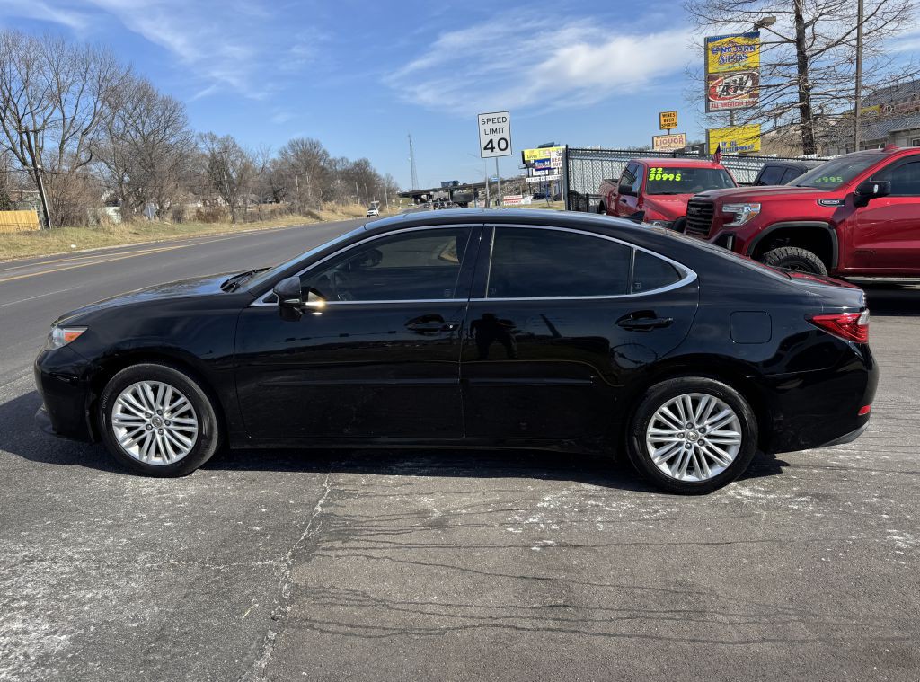 2014 Lexus ES Image 8