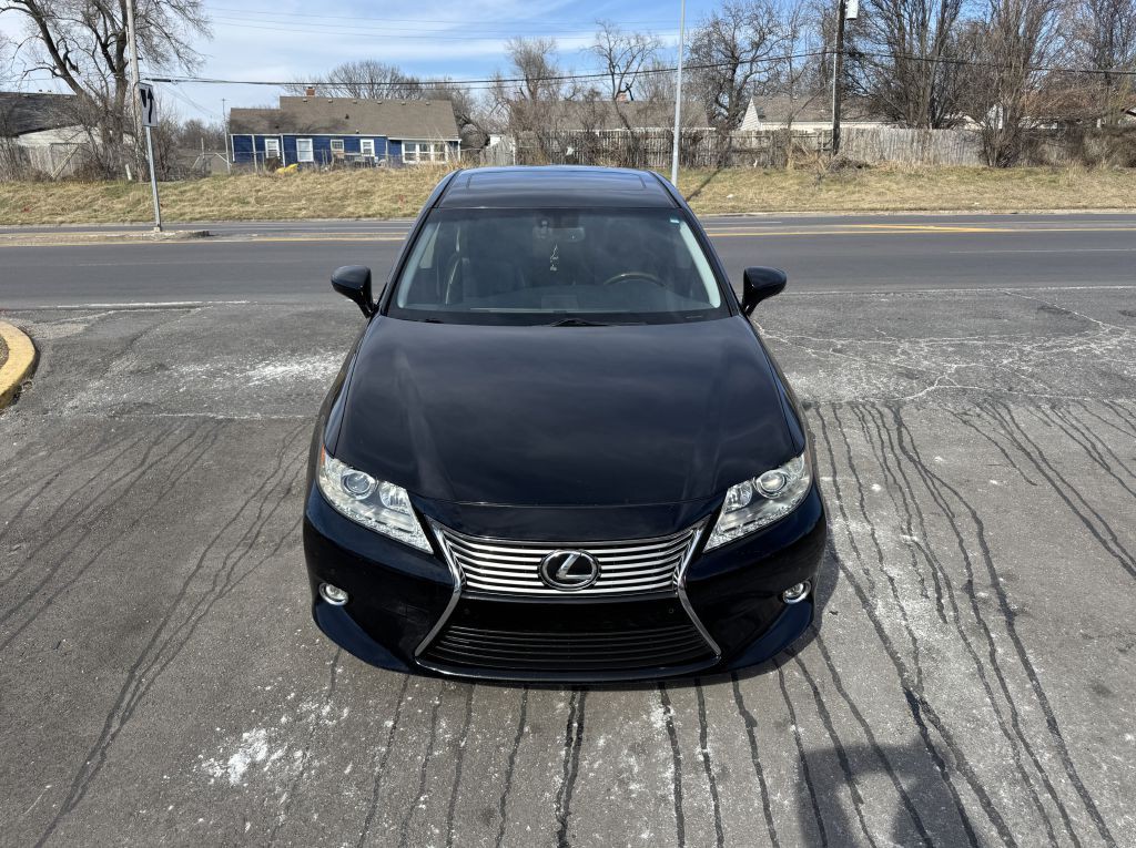 2014 Lexus ES Image 9